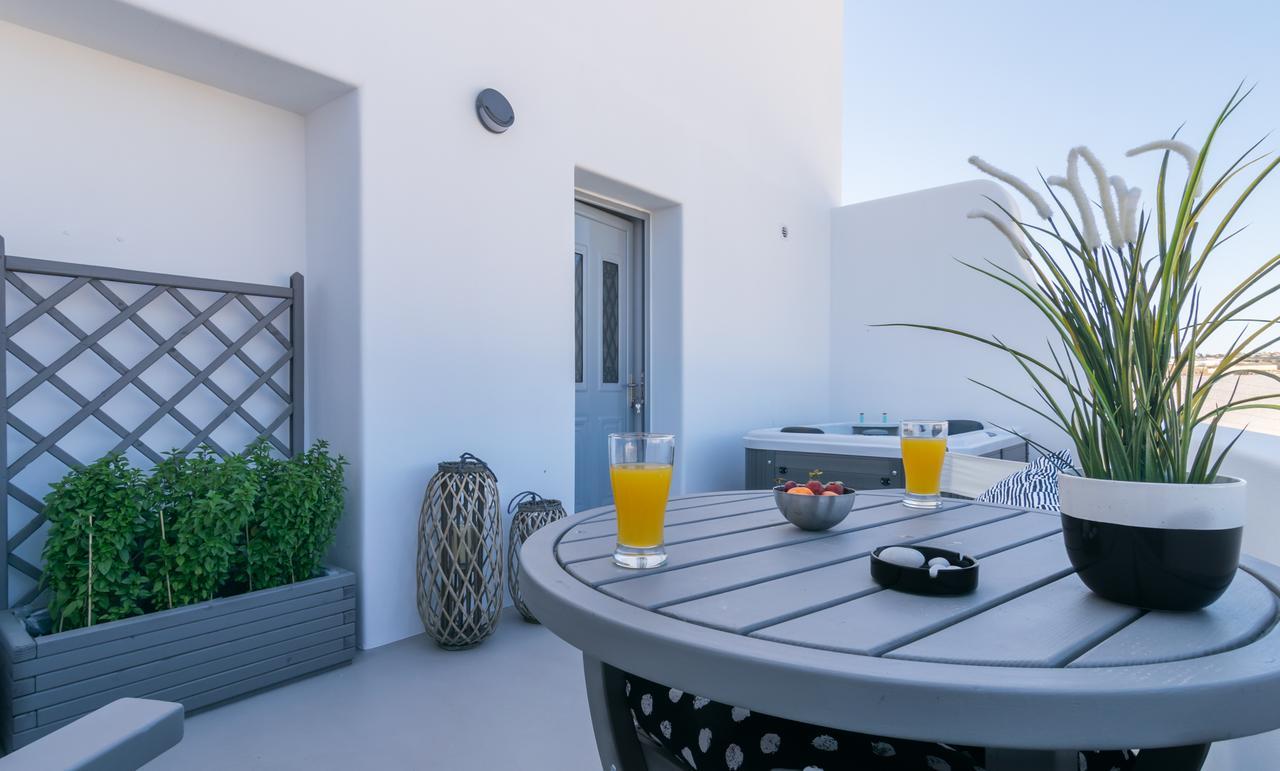 Uncle'S Luxury Jacuzzi Apartment Adamantas  Exterior photo